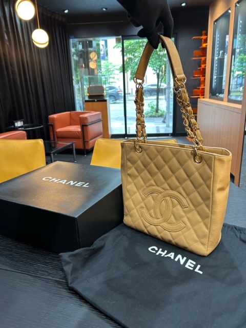 赤坂買取migliore(ミリオレ）6月3日　CHANEL（シャネル）　チェーントート買取