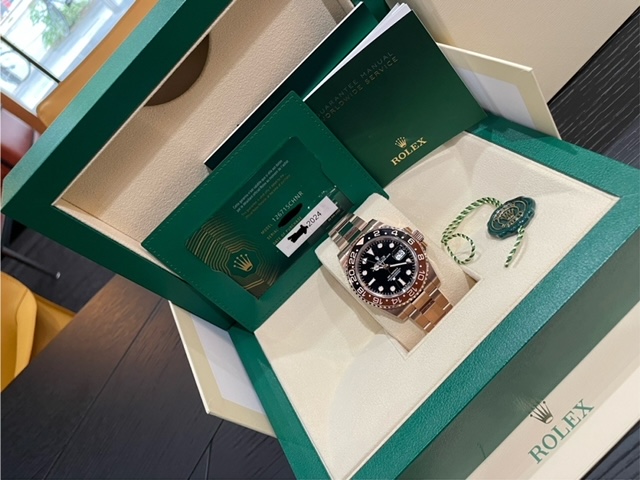 赤坂ｍigliore（ミリオレ）買取実績　7月2日　ROLEX（ロレックス）GMTマスターⅡ　126715CHNR買取