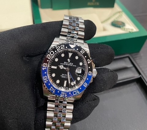 ROLEX（ロレックス）買取キャンペーン実施中　赤坂買取migliore(ミリオレ）ROLEX　GMTマスターⅡ　126710BLNR買取