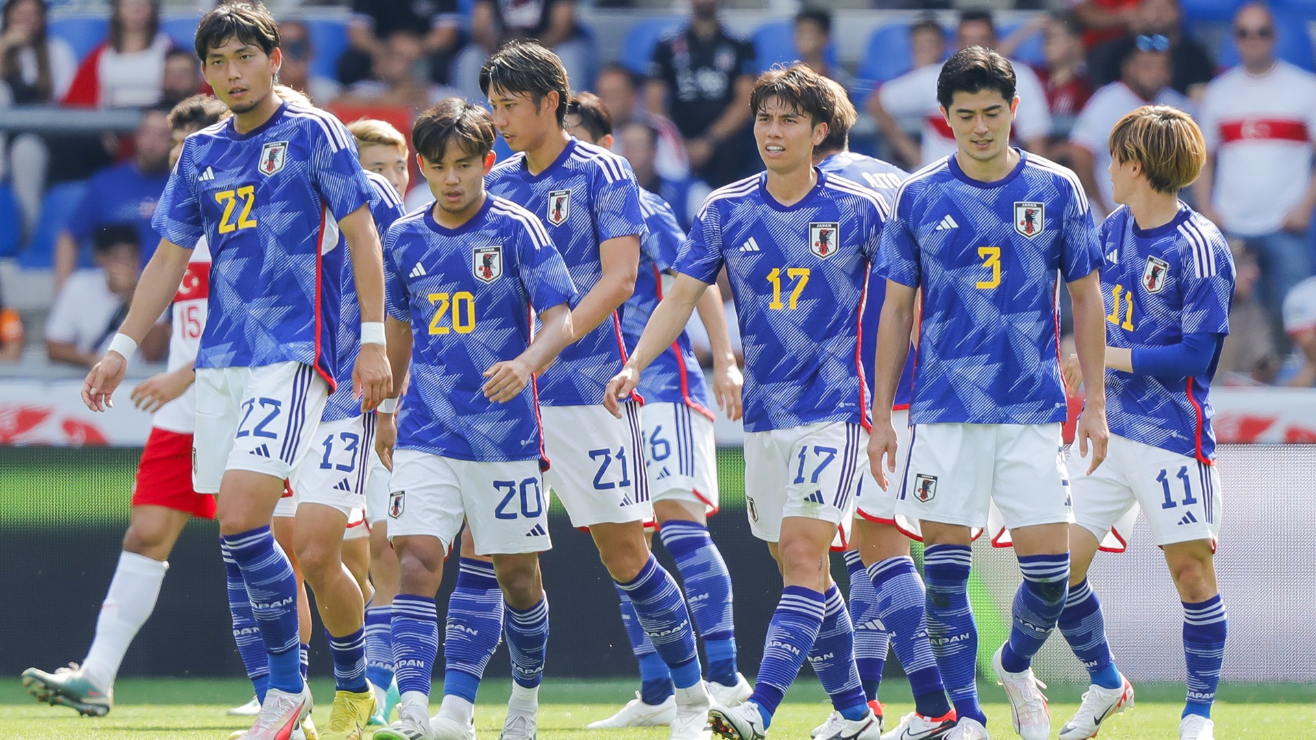 有名人・芸能人着用腕時計　2026年　W杯北中米大会　出場をかけて戦うサッカー日本代表　DF、GK、監督編