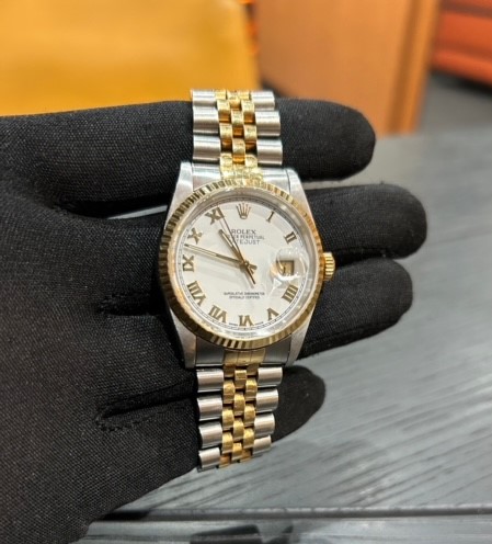 ROLEX買取強化キャンペーン期間延長で実施中！赤坂買取migliore（ミリオレ）9月5日　ROLEXデイトジャスト16233買取