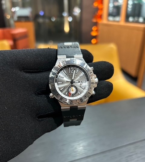 赤坂ブランド買取migliore（ミリオレ）10月29日　BVLGARI（ブルガリ）ディアゴノプロフェッショナルGMT　GMT40S不動品（ジャンク品）買取